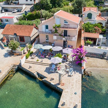 Apartments Novo Mulo Tivat Bagian luar foto